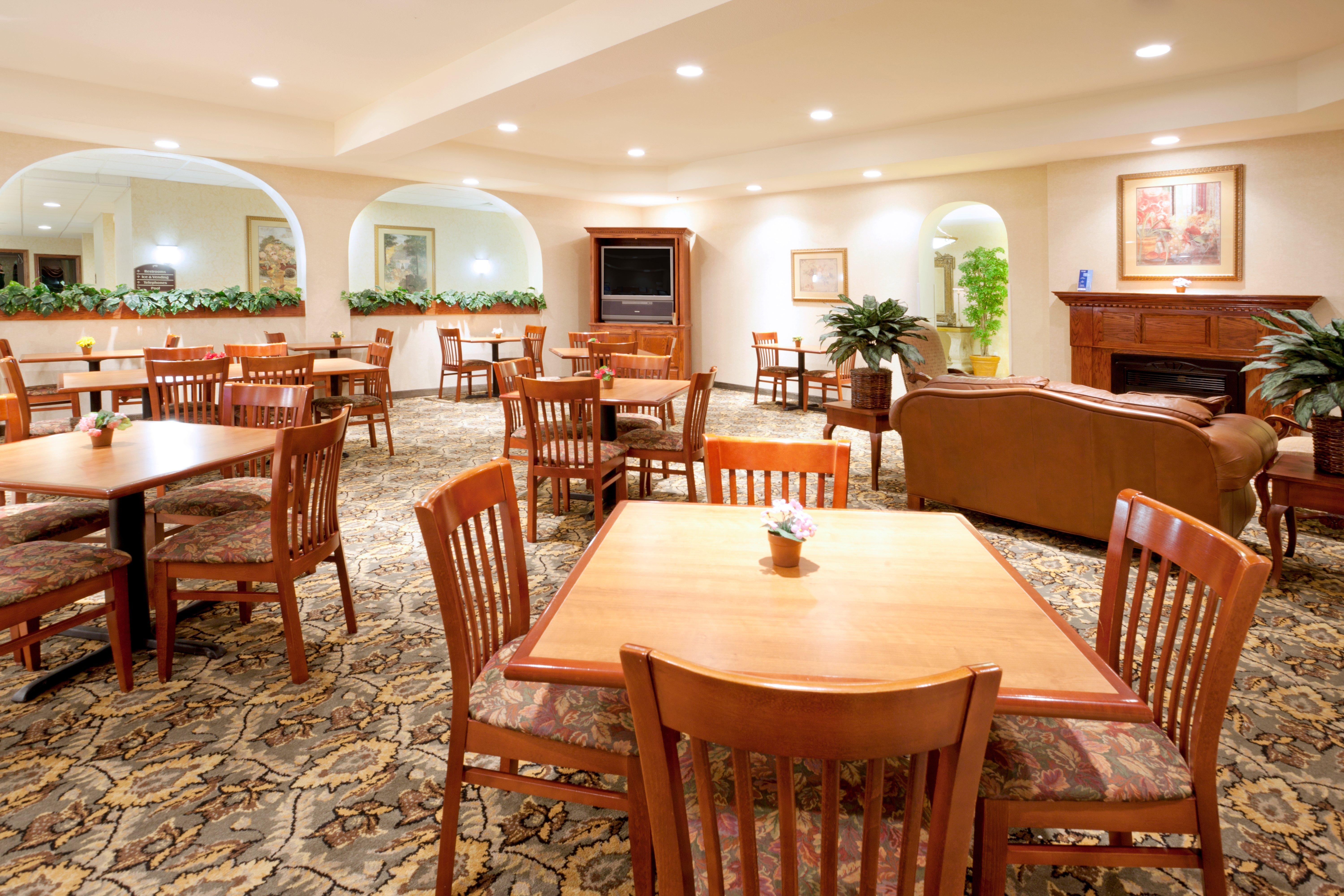 Holiday Inn Express & Suites Kerrville Luaran gambar